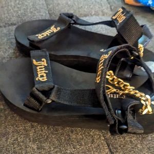 Juicy Couture Strappy Foam Sandals - Perfectly Chic and Comfortable Fit